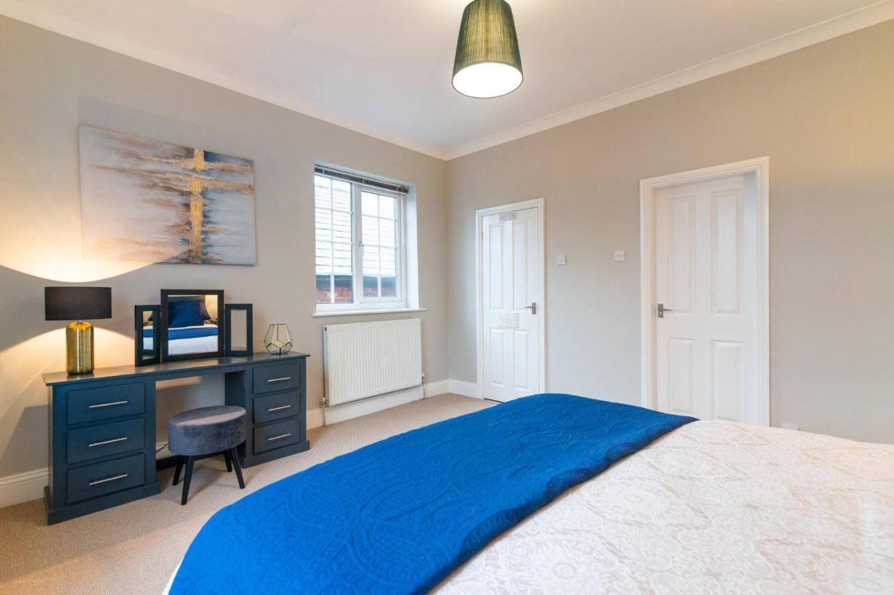 Modern Living 2 Bedroom South Appartamento Wilmslow