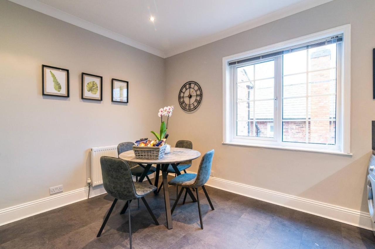 Modern Living 2 Bedroom South *