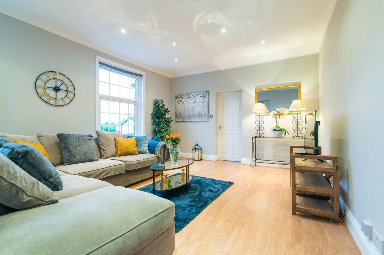 Modern Living 2 Bedroom South